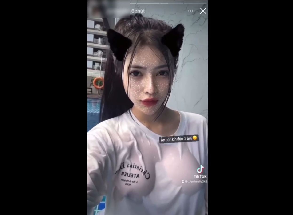Hot girl Thu Uyên việt nam khoe vú đẹp